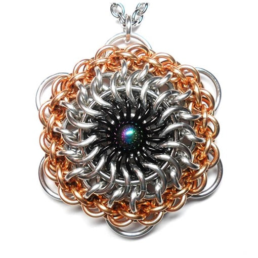 HyperLynks Eye of The Beholder (Pattern 18 in The  Chainmaille Artisan Collection)