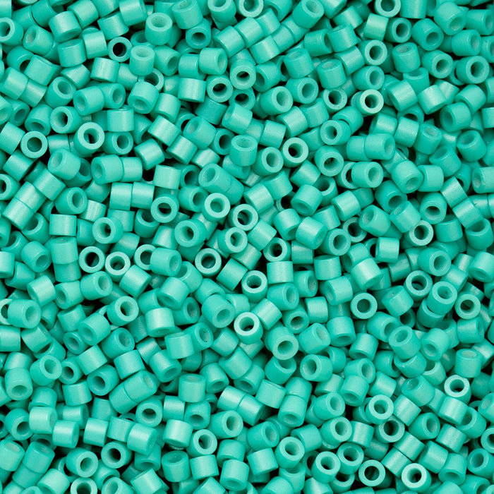 11/0 CYLIN Beads - Opaque Turquoise Green***