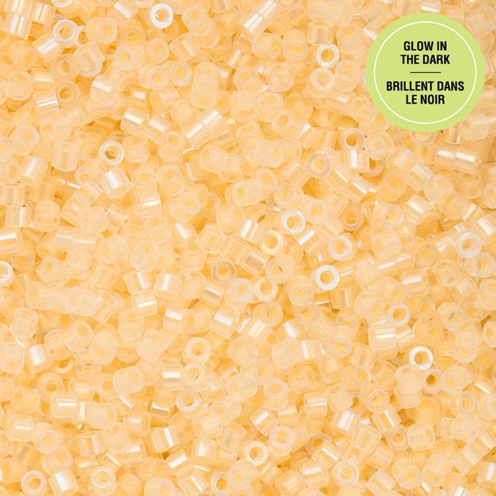 11/0 CYLIN Beads -Glow In Dark AB- Light Yellow***