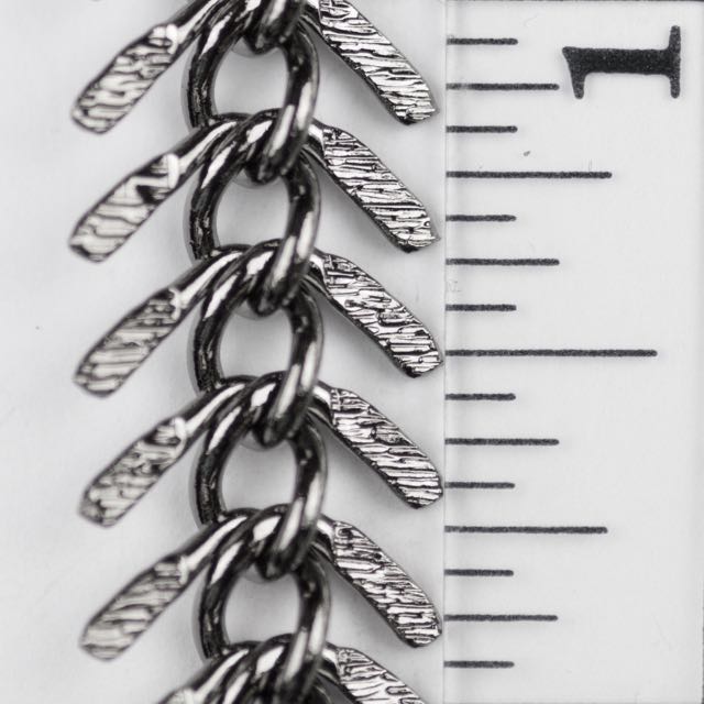 13mm Textured Fishbone Chain - Gunmetal