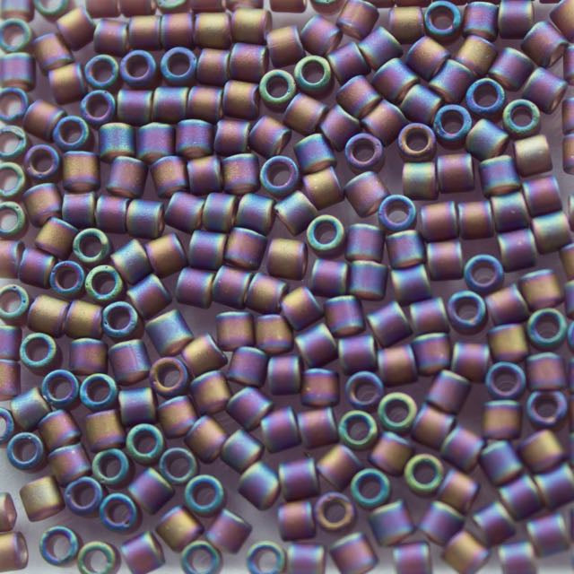 8/0 Miyuki DELICA Beads - Matte Transparent Mauve AB