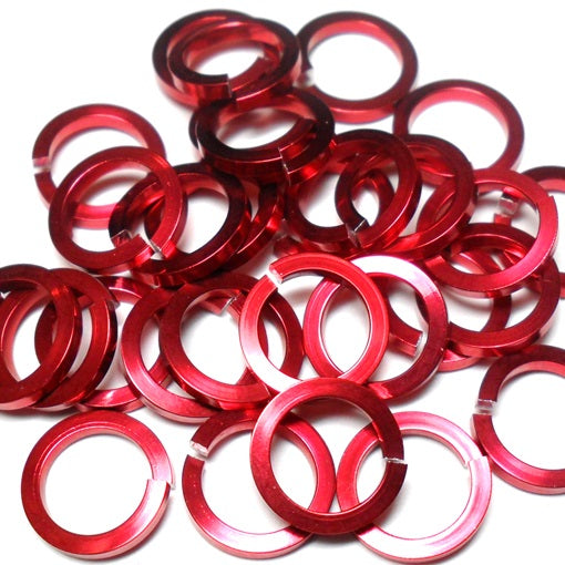 16swg (1.6mm) 1/4in. (6.6mm) ID Square Wire Anodized Aluminum Jump Rings - Red