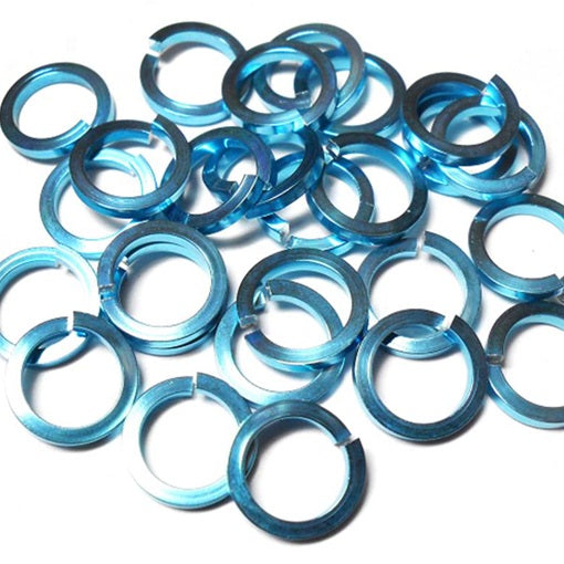 18swg (1.2mm) 1/4in. (6.7mm) ID Square Wire Anodized Aluminum Jump Rings - Sky Blue