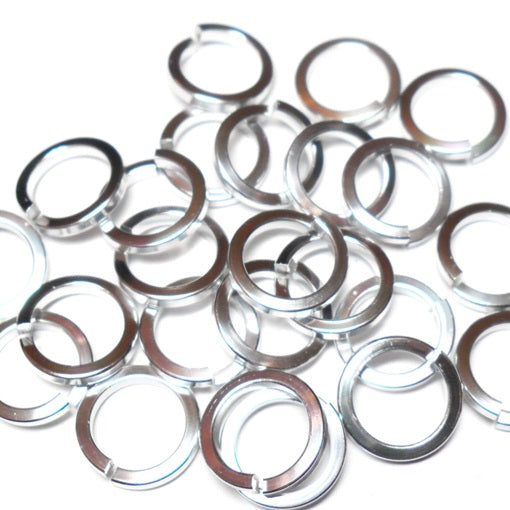18swg (1.2mm) 5/32 in. (4.1mm) ID Square Wire Anodized Aluminum Jump Rings - Silver