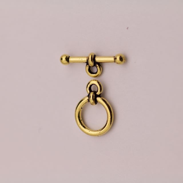 Anna Clasp - Antique Gold Plate