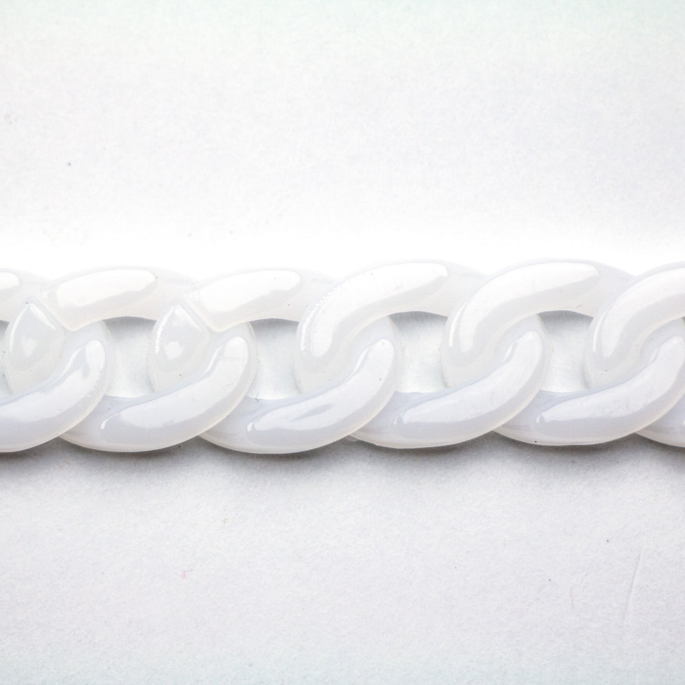18mm x 27mm Acrylic Chain - White